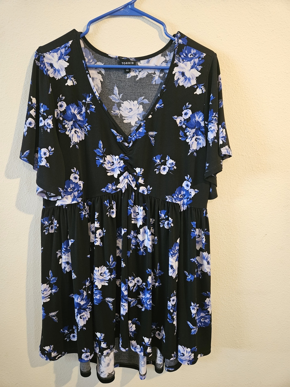 torrid Black Top with Blue & White Floral Print